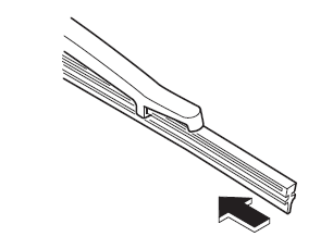 Sostituzione spazzola tergilunotto (Hatchback)